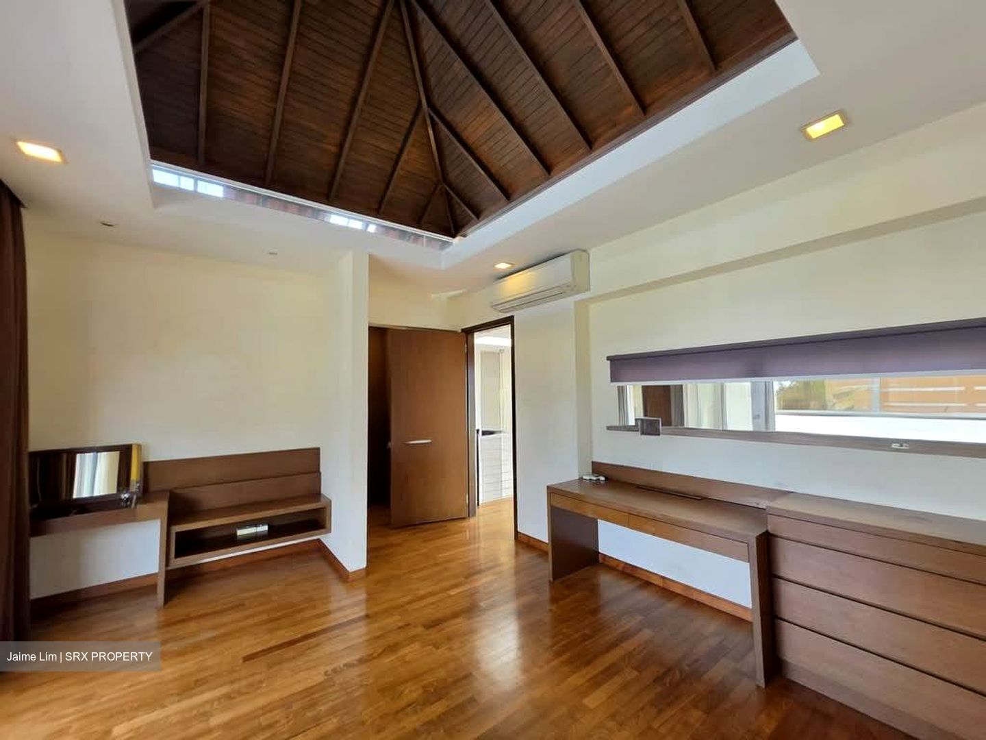 Spring Park Estate (D16), Semi-Detached #589839741